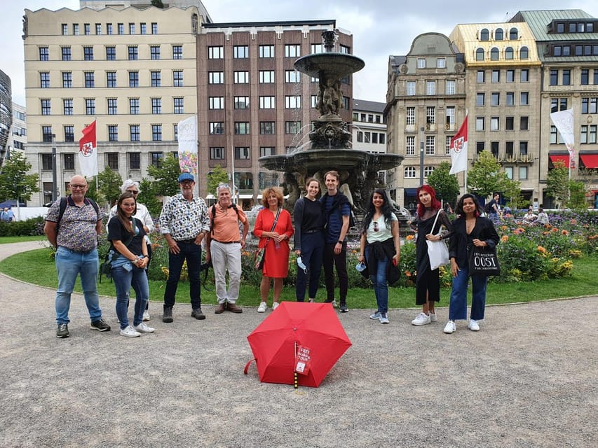 Explore Düsseldorf With Passionate Tour Guides! - Key Points