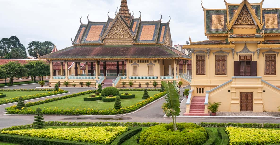 Explore Phnom Penh, Cambodias Capital City, French Guide - Choeung Ek Killing Fields