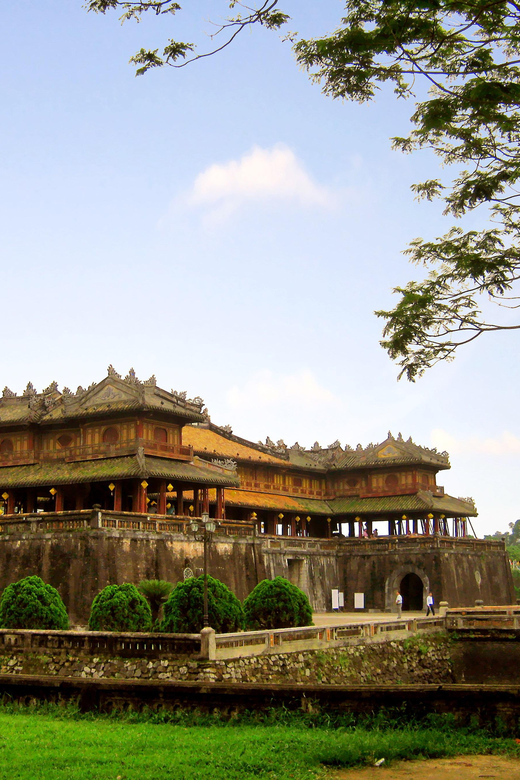 Explore the Ancient Beauty of the Imperial City of Hue - Key Points