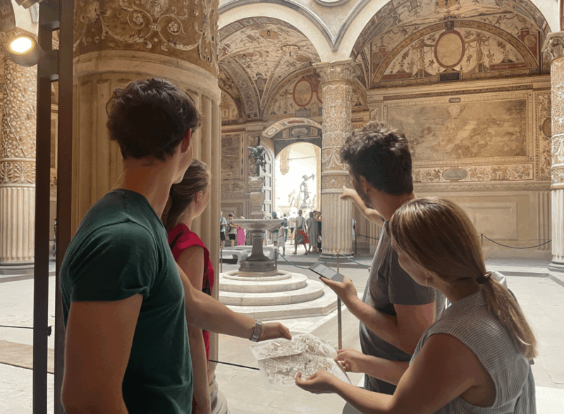 Florence: Mystery Walking Tour and Wine Tasting - Key Points