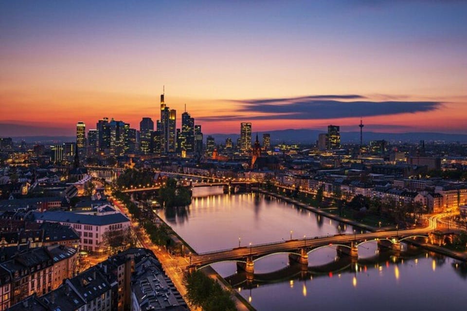 Frankfurt : Highlights & Hidden Gems Private Walking Tour - Key Points