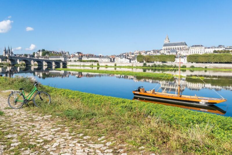 From Blois: Chambord, Wine & Cycling - Key Points