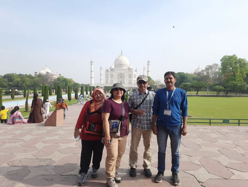 From Delhi : Taj Mahal, Agra Fort & Baby Taj Tour By Car - Key Points