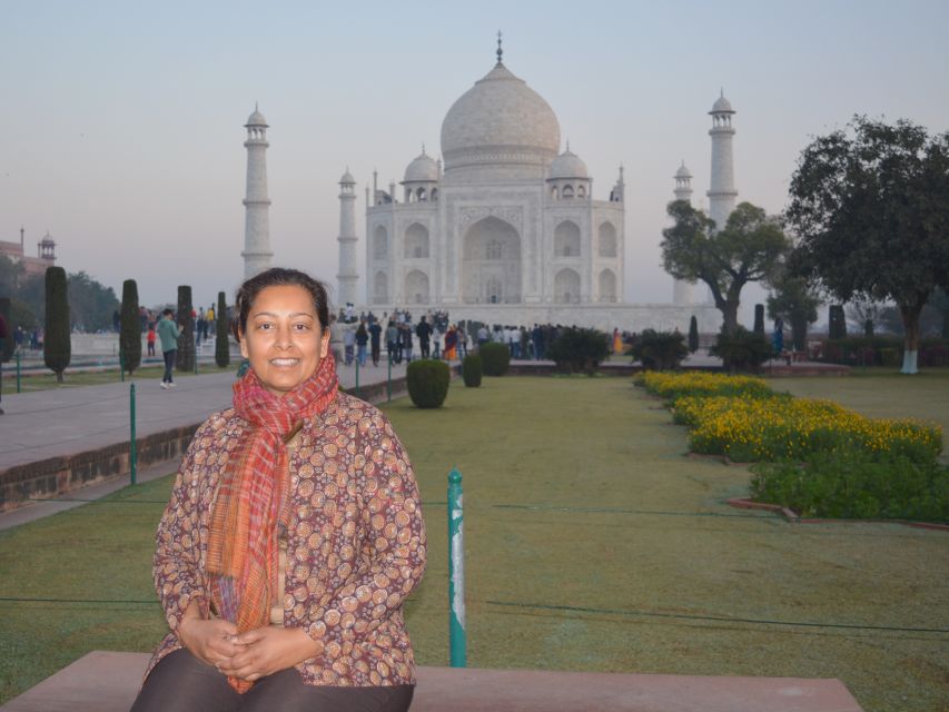 From Delhi: Taj Mahal and Agra Full Day Trip With Transfers - Key Points