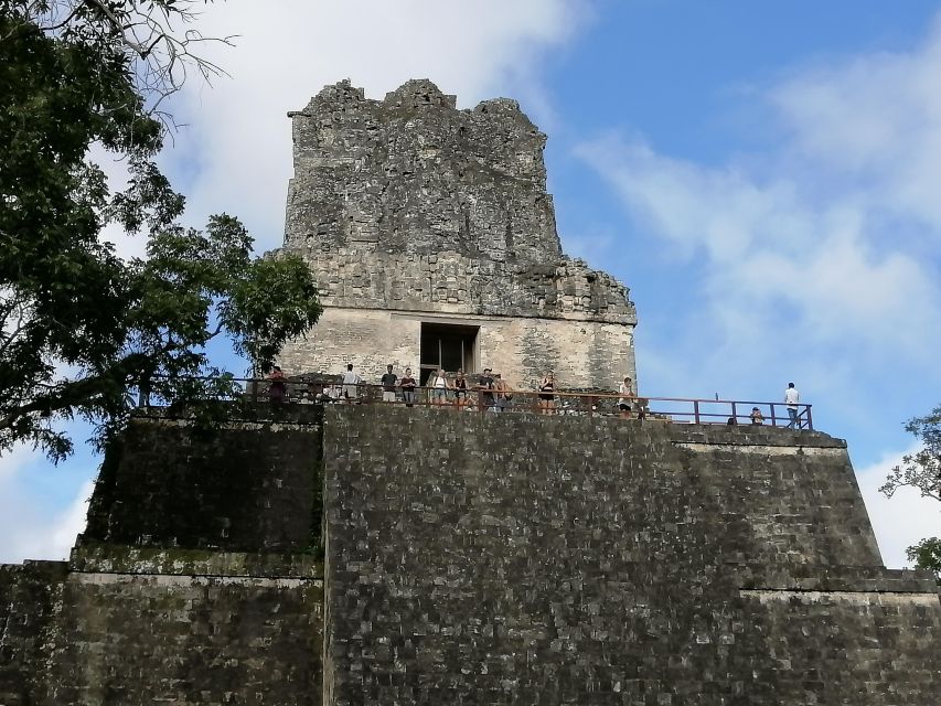 From Flores Guided Tour to Tikal With Transportation + Lunch - Key Points