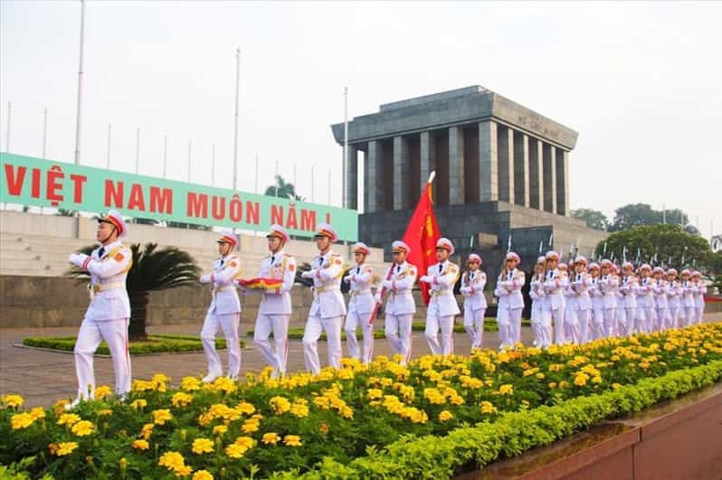 From Hanoi: Full-Day Guided City Tour With Lunch - Key Points