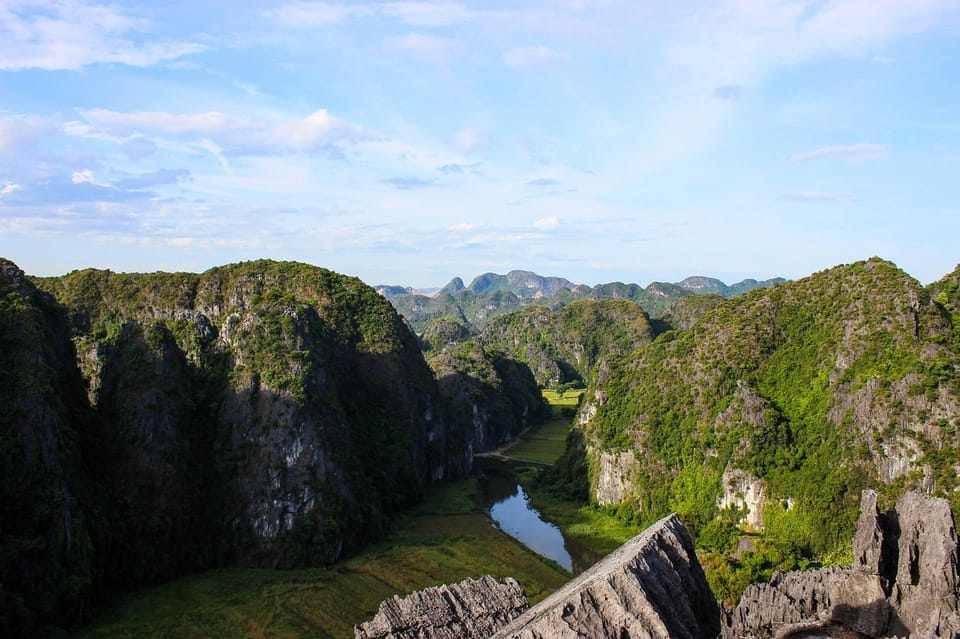 From Hanoi: Tam Coc, Hoa Lu & Mua Cave Full-Day Trip - Key Points