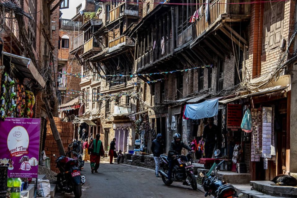 From Kathmandu: Half-Day Guided Tour of Bhaktapur - Key Points