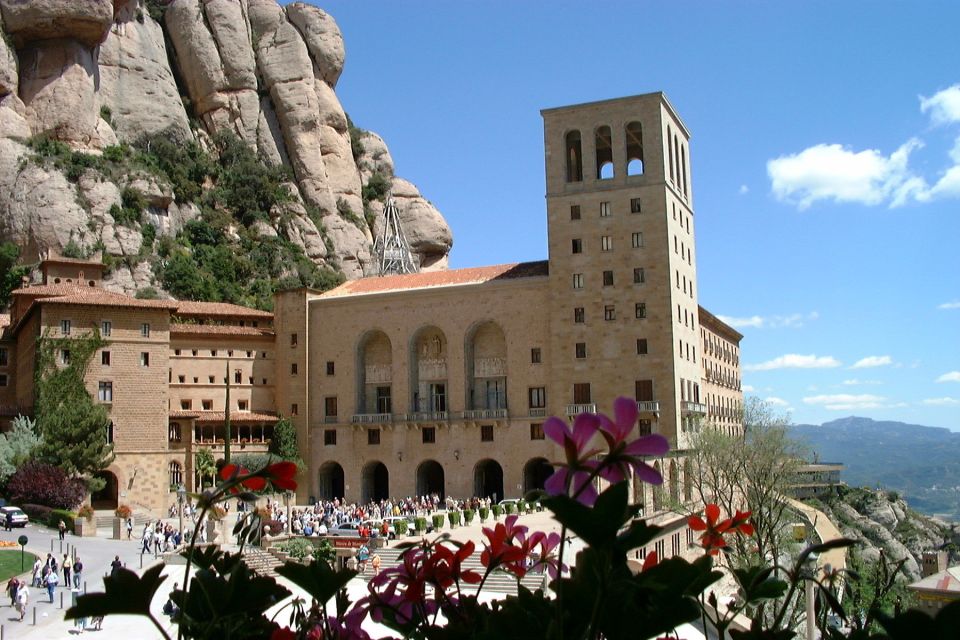 From LLORET De Mar: Full-Day Trip to Montserrat - Experience Highlights