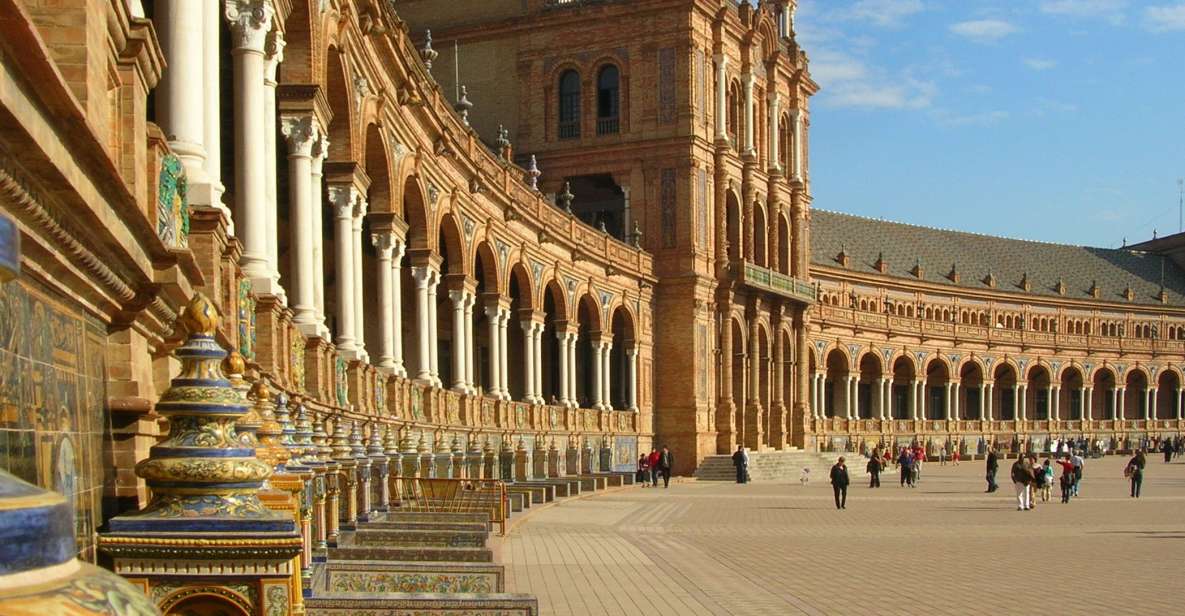 From Malaga: Private Seville, Alcazar and Cathedral Day Trip - Key Points