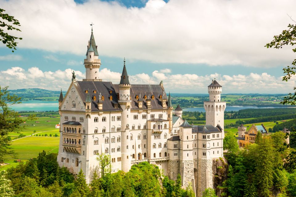 From Munich: Neuschwanstein Castle Full-Day Trip by Van - Key Points