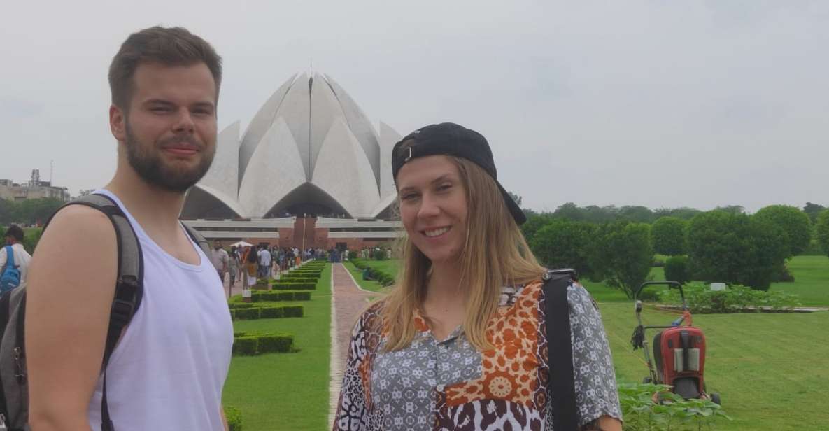 From New Delhi Airport : Guided Layover Old & New Delhi Tour - Key Points