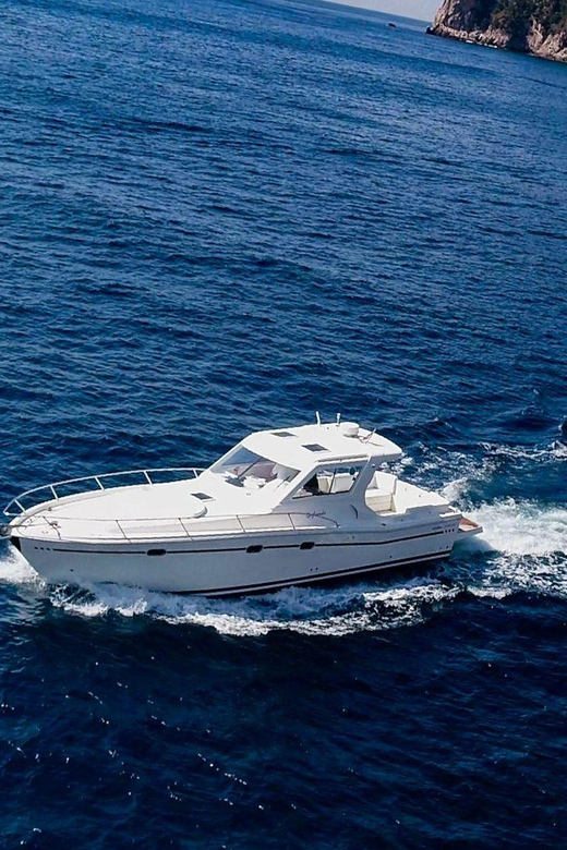 From Sorrento: Amazing Capri Island Boat Tour - Key Points