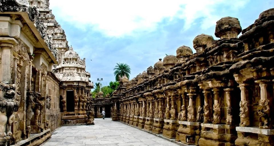 From Trichy: Private Day Tour to Tanjore & Kumbakonam - Key Points