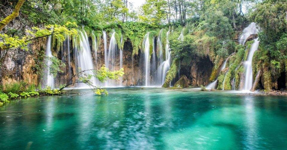 From Zagreb: Plitvice Lakes Round-Trip Comfort Bus Transfer - Good To Know