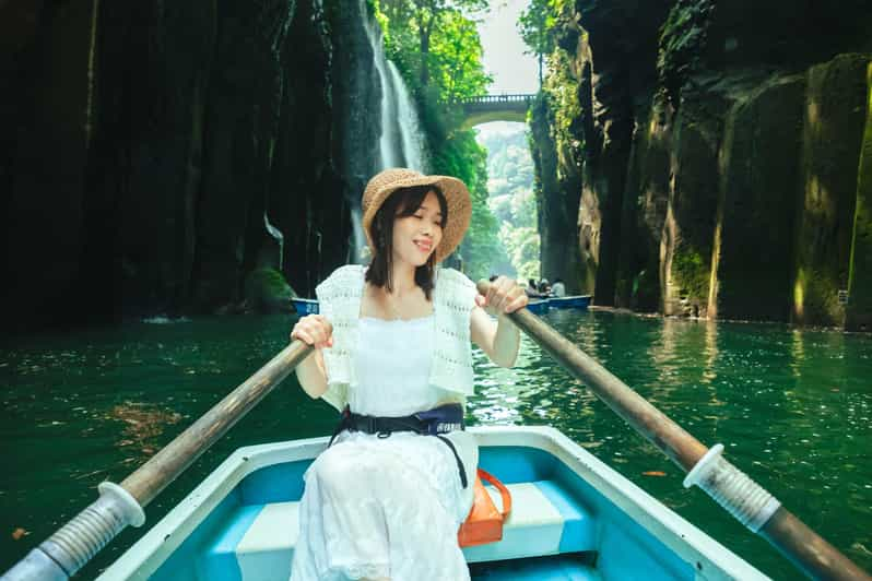 Fukuoka: Takachiho Gorge 1Day Private Tour - Key Points