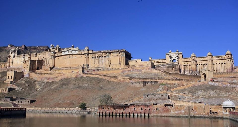 Full-Day Jaipur Private Sightseeing Tour by Car With Guide - Key Points