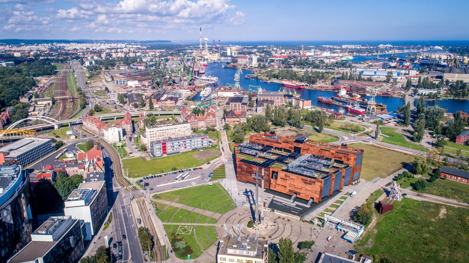 Gdansk: European Solidarity Centre Guided Tour - Good To Know