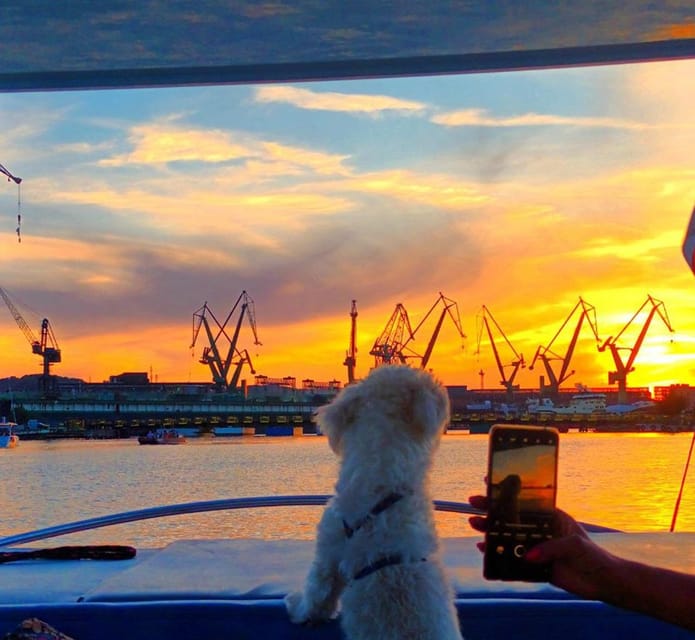 Gdańsk: Motława River Eco Cruise at Sunset With Prosecco - Good To Know