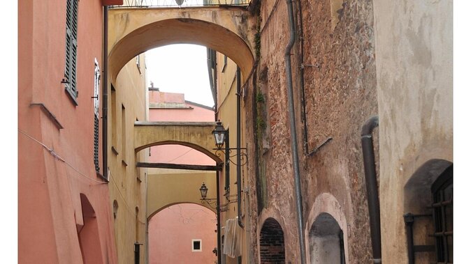 Genoa Day Tour: 4 Hours of Wine Food History and Joy - Good To Know