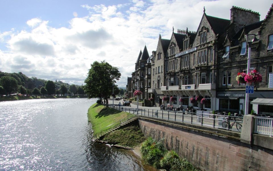 Glasgow: 2-Day Loch Ness, Inverness & Highlands Tour - Key Points