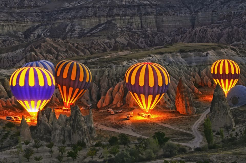 Göreme: Sunrise Hot Air Balloon Flight Over Cappadocia - Key Points