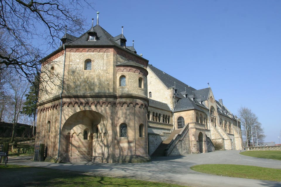 Goslar: Guided Tour of the Imperial Palace - Key Points