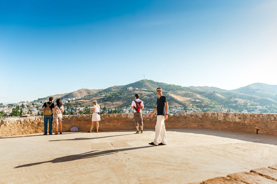 Granada: Alhambra and Generalife Garden Ticket & Guided Tour - Key Points