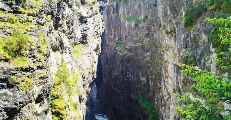 Grindelwalds Captivating Hike to Glacier Canyon - Good To Know