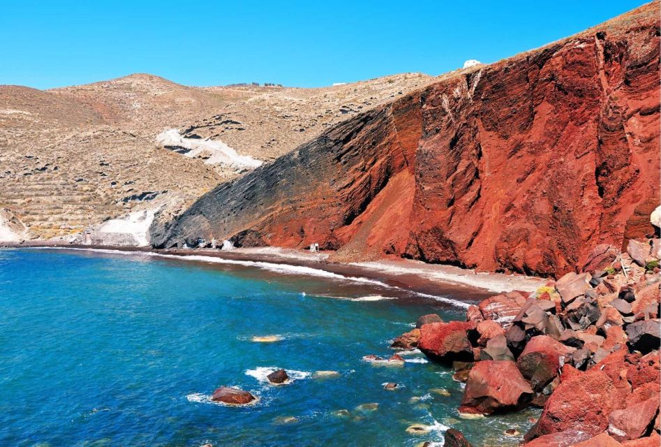 Guided Tour To Akrotiri Excavations & Red Beach - Key Points