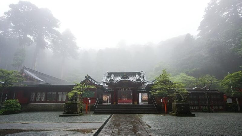 Hakone: Lake Ashi Cruise With Shrine, Hot Springs & Mt. Fuji - Exploring Lake Ashi