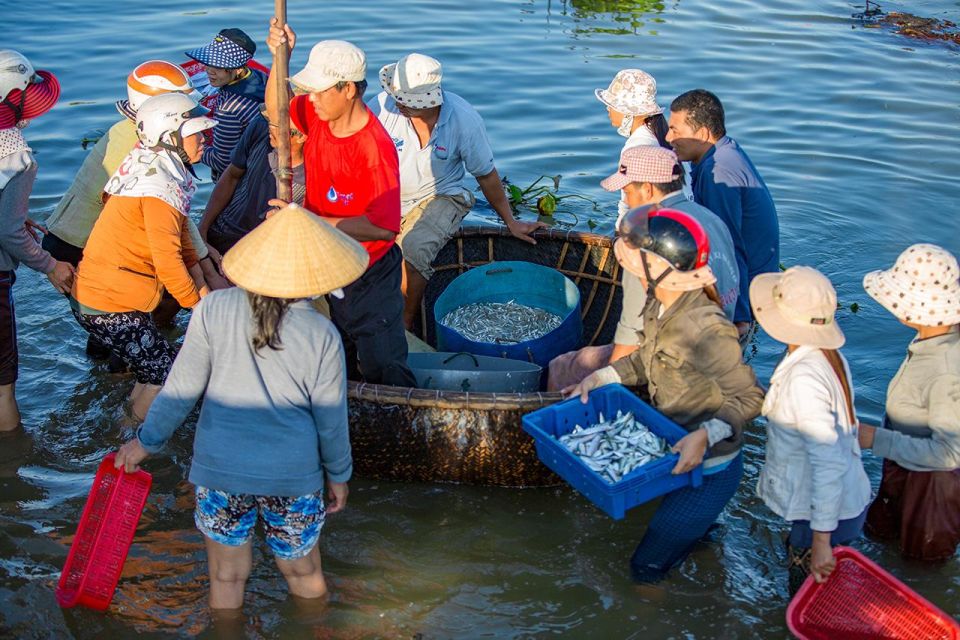 Half-day Fish Village & Famous Vietnam Sampan - Key Points