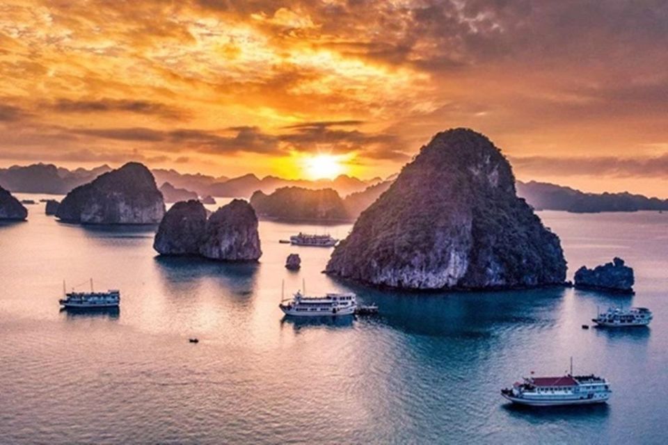 Halong Bay Day Tour 6 Hour Cruise, Kayak, Lunch, Small Group - Key Points