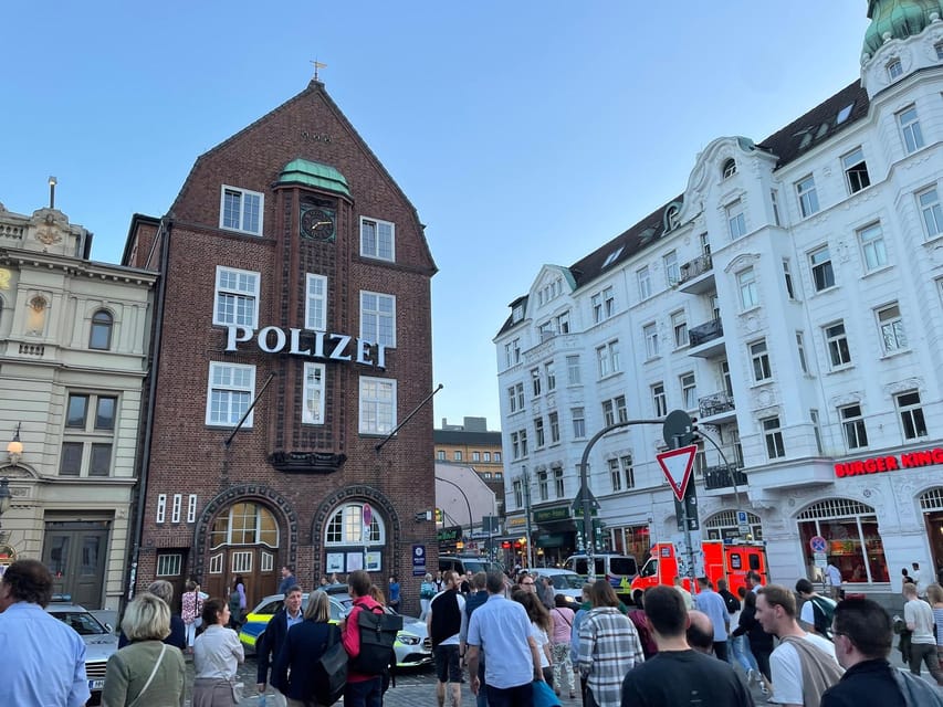 Hamburg: Reeperbahn & St. Pauli by Day - Key Points