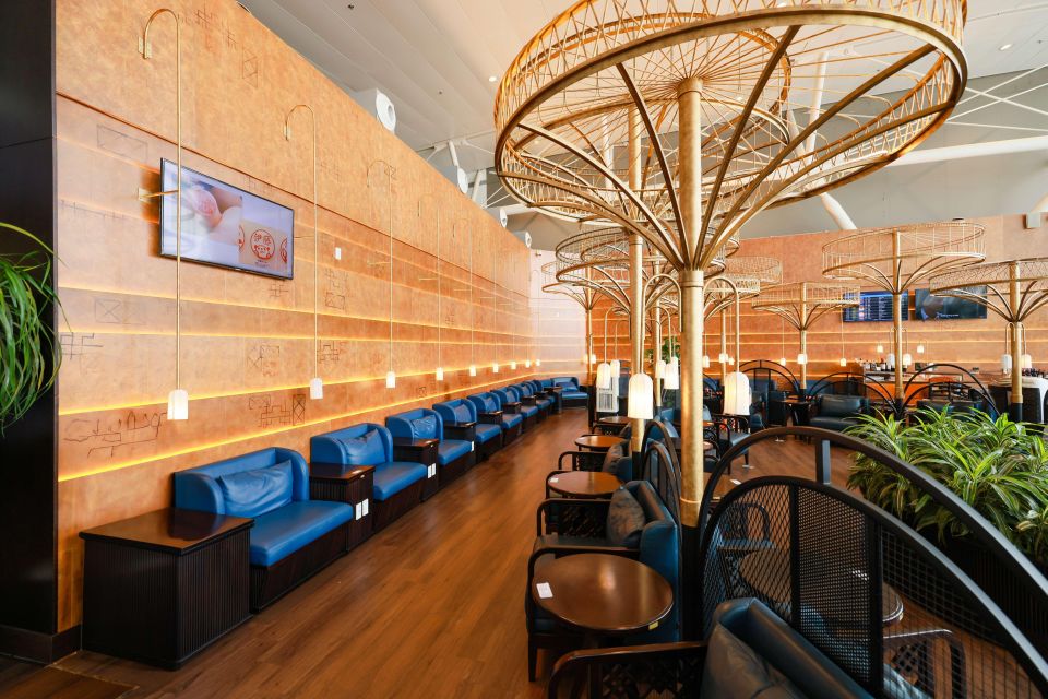 HAN Hanoi Airport: Song Hong Premium Lounge & Bar Terminal 2 - Key Points