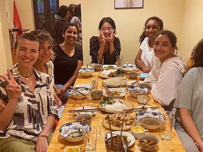 Hanoi: Apron up Cooking Private Class With Market Trip - Key Points