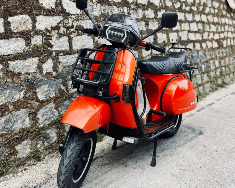 Hanoi: Food and Sightseeing Vespa Tour With 7 Tastings - Tour Overview