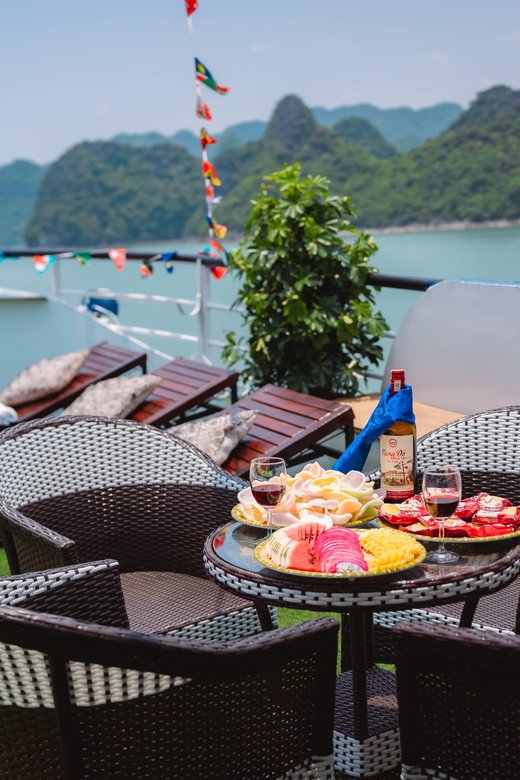 Hanoi: Halong Bay Day Trip With Sunset Party - Key Points