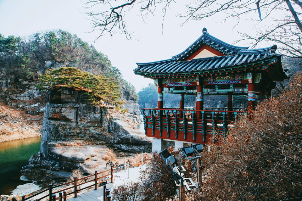 Hantan Canyon & Goseokjeong Flower Garden & Pink Muhly Park - Key Points