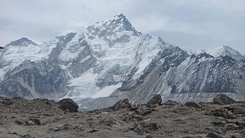 High Passes, Higher Dreams: 15-Day Everest Trek - Key Points