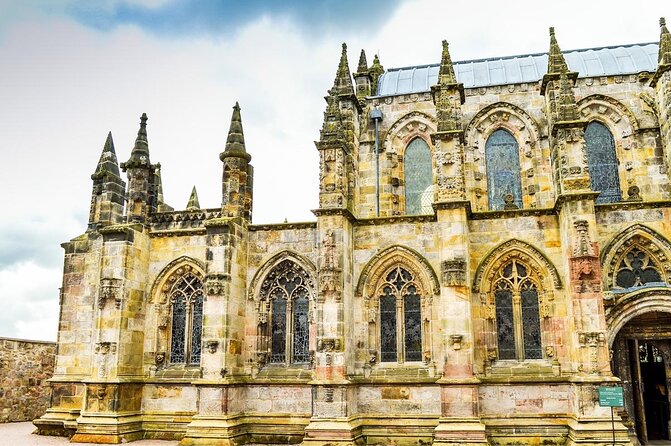 Historic Edinburgh and Rosslyn Chapel Full-Day Private Tour in a Premium Minivan - Good To Know