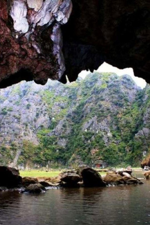 Hoa Lu, Trang an and Mua Cave Day Tour From Hanoi - Key Points