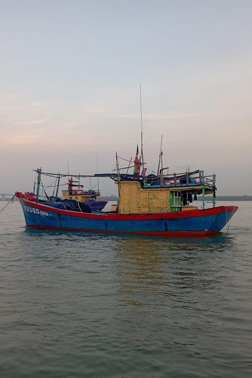 Hoi an Sunrise and Fish Market, Taking Photos - Key Points