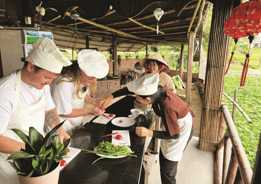 Hoi An:Farming and Cooking Class in Tra Que Herb Village - Booking Tips and Recommendations