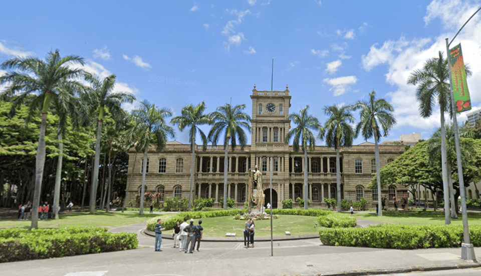 Honolulu: Island of the Gods Daytime Walking Tour - Key Points