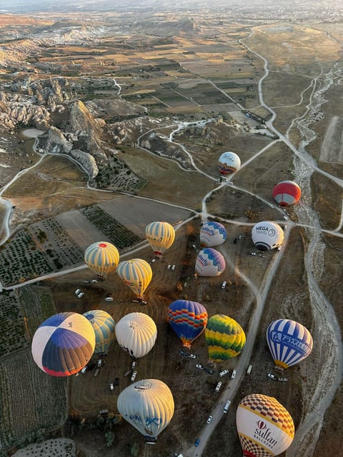 Hot Air Balloon Over Fairy Chimneys in Goreme - Key Points