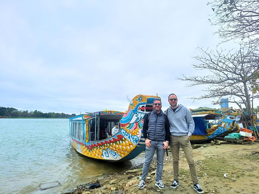 Hue Dragon Boat Tour: Royal Tombs, Thien Mu Pagoda, Market - Key Points