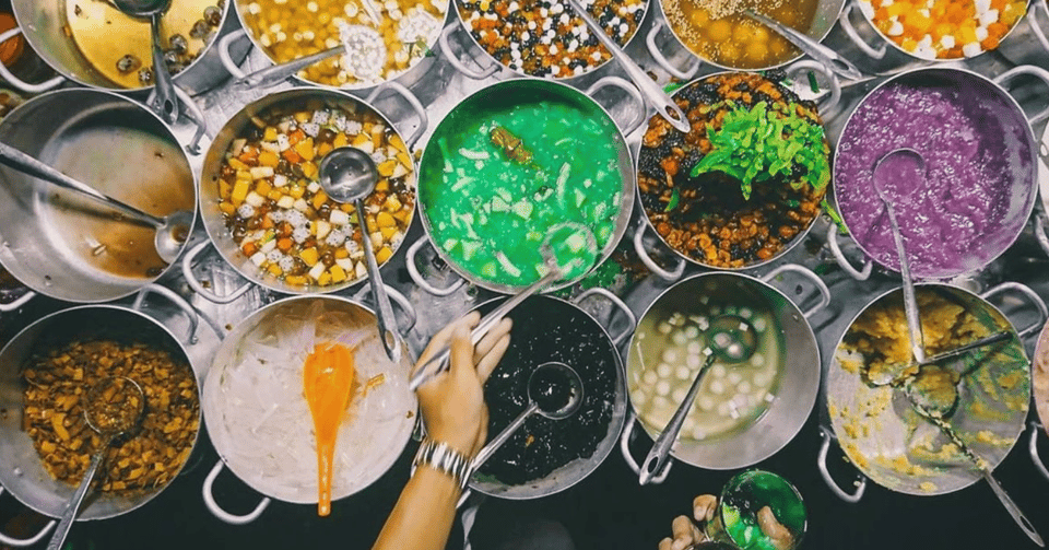 Hue:Exploring Street Food Tour With Local Guide By Cyclo - Food and Drink Offerings