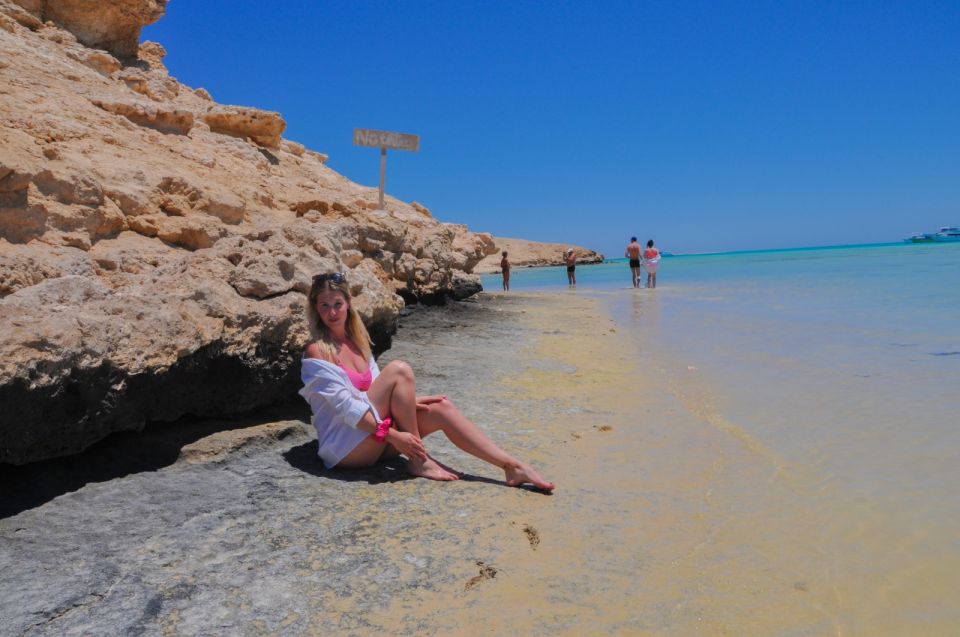 Hurghada: 3-Island Tour With Dolphin Watching and Snorkeling - Good To Know