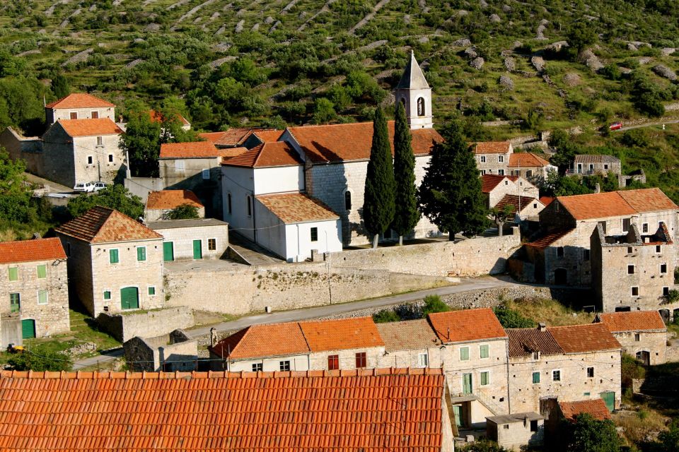 Hvar Wine Tour + Dalmatian Dinner - Good To Know